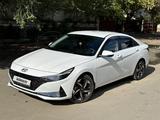 Hyundai Elantra 2023 года за 11 800 000 тг. в Семей – фото 2