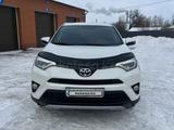 Toyota RAV4 2016 года за 11 000 000 тг. в Усть-Каменогорск