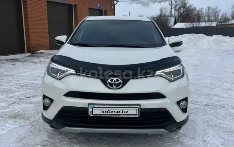 Toyota RAV4 2016 года за 11 000 000 тг. в Усть-Каменогорск