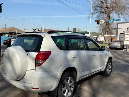 Toyota RAV4 2006 года за 5 200 000 тг. в Алматы – фото 2
