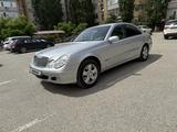 Mercedes-Benz E 240 2002 годаүшін6 000 000 тг. в Актобе – фото 2