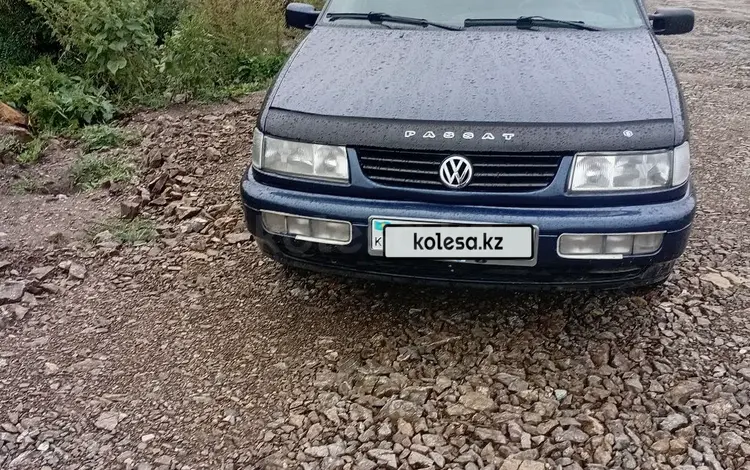 Volkswagen Passat 1994 года за 2 200 000 тг. в Семей