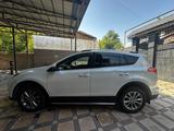 Toyota RAV4 2018 года за 14 000 000 тг. в Шымкент – фото 4