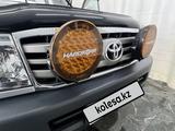 Toyota Land Cruiser 2006 года за 20 000 000 тг. в Актобе – фото 4