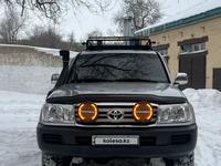 Toyota Land Cruiser 2006 года за 20 000 000 тг. в Актобе