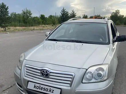 Toyota Avensis 2004 года за 3 600 000 тг. в Алматы – фото 2