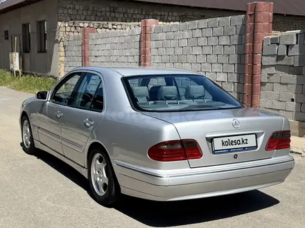 Mercedes-Benz E 320 2000 года за 4 200 000 тг. в Шымкент – фото 3
