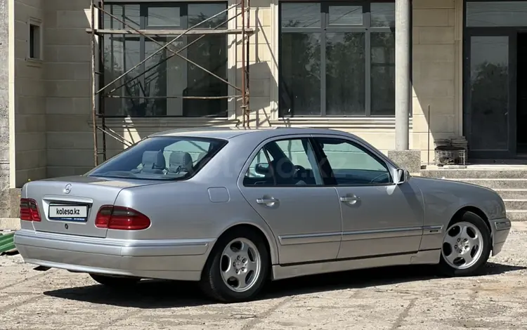 Mercedes-Benz E 320 2000 года за 4 200 000 тг. в Шымкент