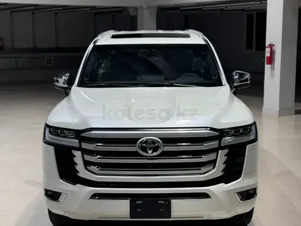 Toyota Land Cruiser 2024 года за 49 000 000 тг. в Шымкент