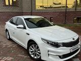 Kia K5 2016 годаfor9 700 000 тг. в Алматы