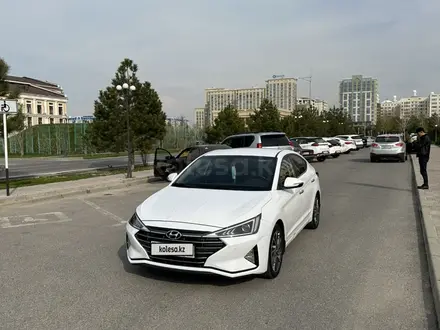 Hyundai Elantra 2020 года за 9 300 000 тг. в Шымкент – фото 7