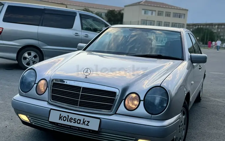 Mercedes-Benz E 200 1996 года за 3 100 000 тг. в Атырау