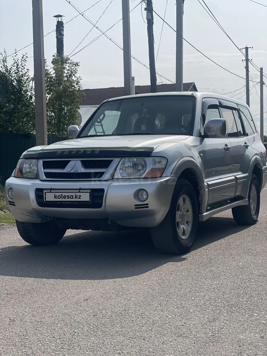 Mitsubishi Pajero 2003 г.