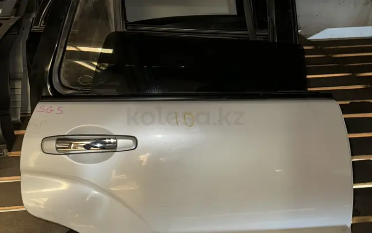 Дверь задняя левая правая SUBARU FORESTER SG5үшін50 000 тг. в Астана