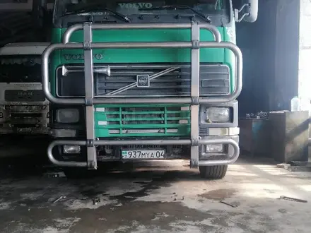 Volvo  FH 12 1996 года за 12 000 000 тг. в Актобе – фото 4