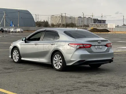 Toyota Camry 2019 года за 12 500 000 тг. в Уральск – фото 6