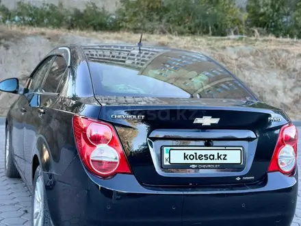 Chevrolet Aveo 2014 года за 3 500 000 тг. в Семей