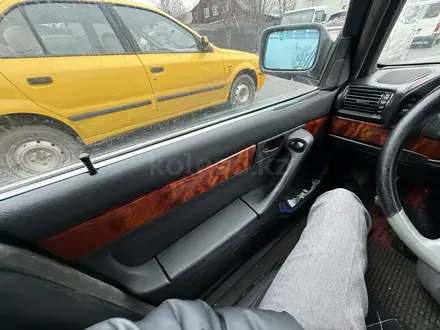 BMW 730 1992 года за 2 300 000 тг. в Алматы – фото 23