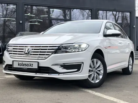 Volkswagen Lavida 2021 года за 8 500 000 тг. в Алматы