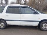 Mitsubishi Space Wagon 1992 года за 1 200 000 тг. в Алматы – фото 2