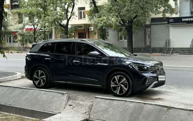 Volkswagen ID.6 2022 годаfor13 000 000 тг. в Алматы