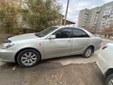 Toyota Camry 2004 годаүшін5 000 000 тг. в Семей – фото 4