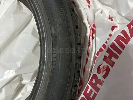 YOKOHAMA 235/45 R18 за 50 000 тг. в Алматы – фото 3