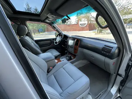 Toyota Land Cruiser 2004 года за 9 900 000 тг. в Астана – фото 10