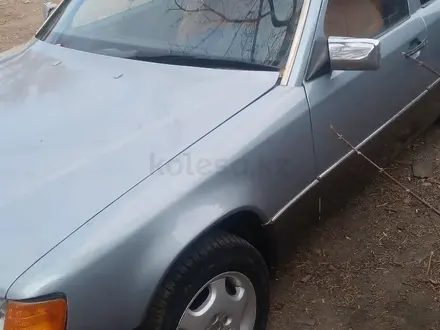 Mercedes-Benz E 230 1992 года за 1 300 000 тг. в Тараз – фото 2