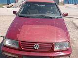 Volkswagen Vento 1992 годаүшін800 000 тг. в Атырау – фото 2