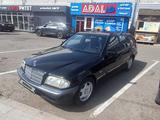 Mercedes-Benz C 220 1999 годаfor2 500 000 тг. в Талдыкорган – фото 3