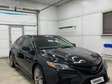 Toyota Camry 2018 года за 9 000 000 тг. в Караганда