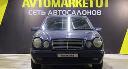 Mercedes-Benz E 320 1998 года за 3 150 000 тг. в Астана – фото 2