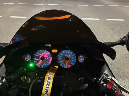 Suzuki  GSX 1300 R Hayabusa 2005 года за 4 000 000 тг. в Астана – фото 2