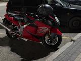 Suzuki  GSX 1300 R Hayabusa 2005 года за 4 000 000 тг. в Астана