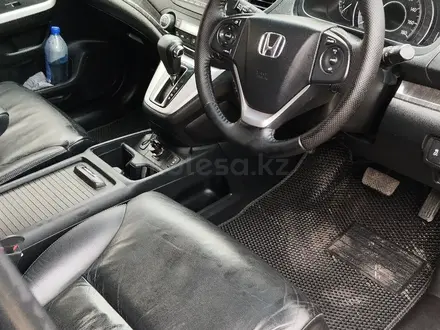 Honda CR-V 2013 годаүшін9 500 000 тг. в Семей – фото 20