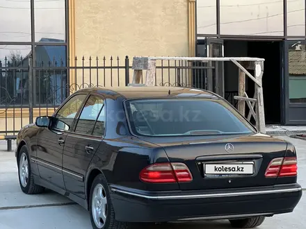 Mercedes-Benz E 280 2001 года за 5 000 000 тг. в Кызылорда – фото 12