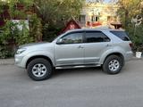 Toyota Fortuner 2006 года за 10 000 000 тг. в Астана – фото 4
