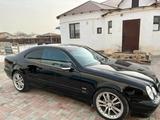 Mercedes-Benz CLK 320 2002 годаүшін5 300 000 тг. в Атырау – фото 2