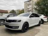 Skoda Rapid 2014 годаүшін5 900 000 тг. в Семей – фото 2