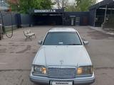 Mercedes-Benz E 220 1995 годаfor1 950 000 тг. в Алматы