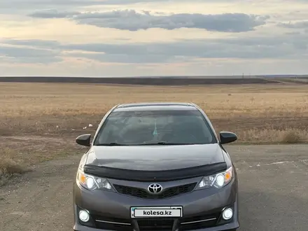 Toyota Camry 2014 года за 9 800 000 тг. в Уральск – фото 4