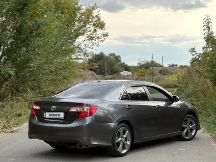 Toyota Camry 2014 года за 9 800 000 тг. в Уральск – фото 3