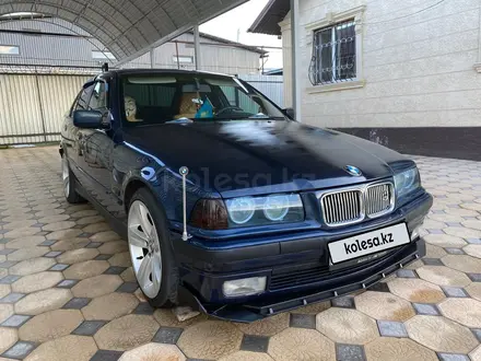 BMW 318 1993 года за 3 000 000 тг. в Алматы – фото 6