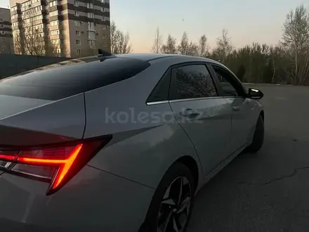 Hyundai Elantra 2022 года за 10 950 000 тг. в Усть-Каменогорск – фото 6