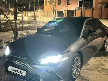 Lexus ES 350 2019 года за 27 000 000 тг. в Атырау – фото 7