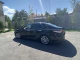 Toyota Camry 2019 года за 12 500 000 тг. в Тараз – фото 3