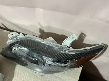 Передние фары — Toyota Camry 45 2009-2011 USA SE за 25 000 тг. в Алматы – фото 3