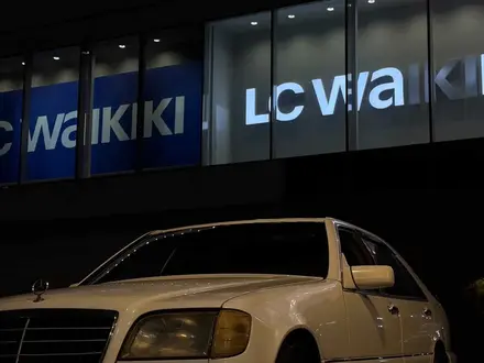 Mercedes-Benz S 320 1999 года за 5 500 000 тг. в Алматы