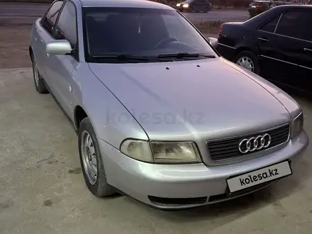 Audi A4 1998 года за 1 500 000 тг. в Актау – фото 2